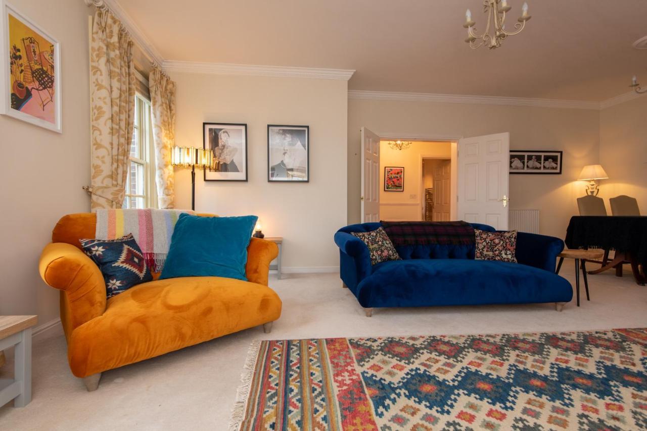Cathedral Views Apartamento Durham Exterior foto