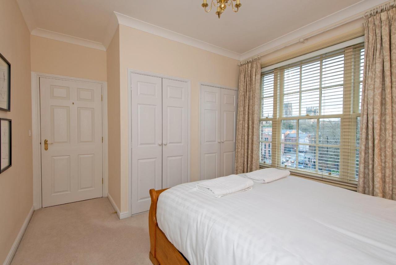 Cathedral Views Apartamento Durham Exterior foto